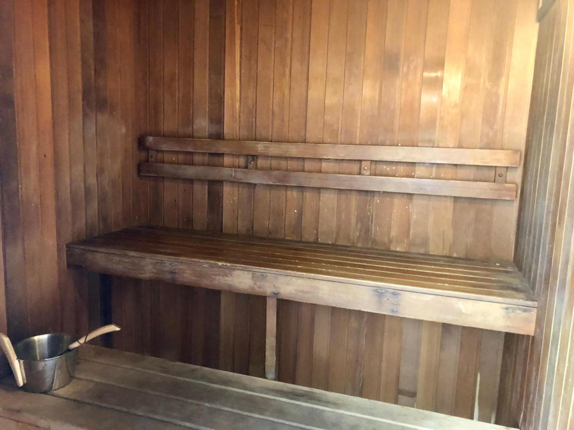 Appartamento Surry Hills With Views Pool Gym Parking